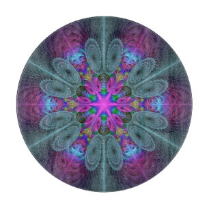 Mandala aus der Mitte heraus, farbenfrohe Fraktalk Schneidebrett