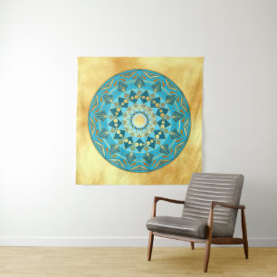 Mandala blau-gold auf weichem goldenen Hintergrund Wandteppich