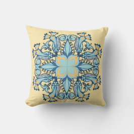 Mandala Bloom Pillow in Yellow Kissen