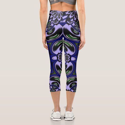 Mandala-Blume Capri Leggings (Rückseite)