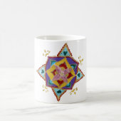 Mandala Blütengoldpink Zeichnend weiße Tasse (Mittel)