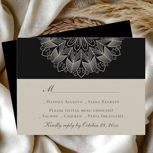 Mandala Boho Indian Elegant Black Wedding RSVP Karte