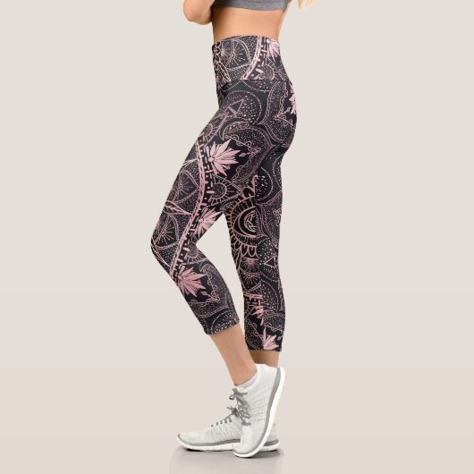 Mandala Capri Leggings (Links)