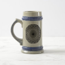 Mandala-Design auf Bierbecher