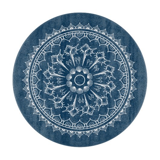 Mandala gemacht von den Seashells Schneidebrett (Vorderseite)