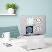 Mandala geometrische Stickers Aufkleber (Laptop auf Schreibtisch)