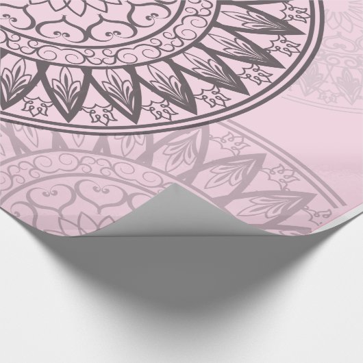 Mandala im Rosa Geschenkpapier (Ecke)