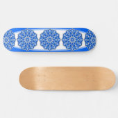 Mandala in blau skateboard (Horizontal)