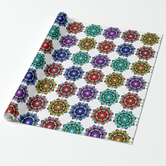 Mandala in verschiedenen Farben Geschenkpapier (Ungerollt)
