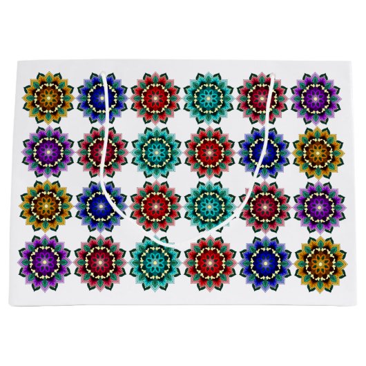 Mandala in verschiedenen Farben Große Geschenktüte (Vorderseite)