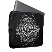 Mandala - Krebsüberlebung in Weiß Laptopschutzhülle (Vorne Rechts)