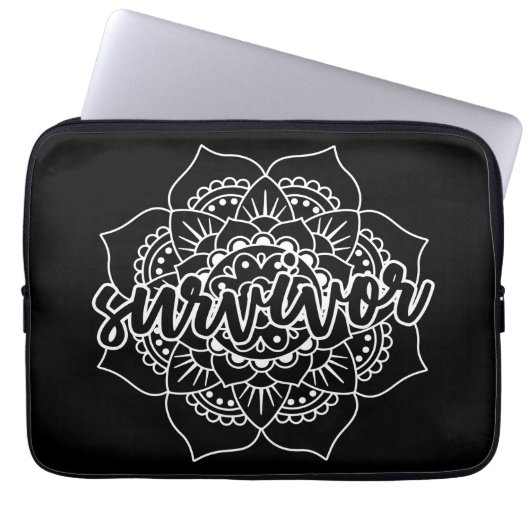 Mandala - Krebsüberlebung in Weiß Laptopschutzhülle (Vorderseite)