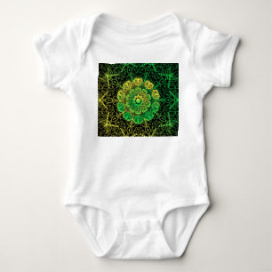 Mandala-Kunst: Grün-gelbes Detail. Baby Strampler