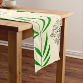 Mandala Leaves: Nature's Harmony Table Runner Kurzer Tischläufer (Beispiel)