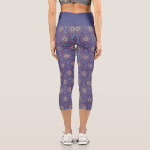 Mandala Lila Capri Leggings (Rückseite)
