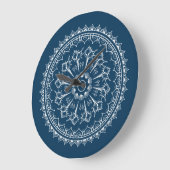 Mandala Made Of Seashells Große Wanduhr (Winkel)