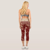 Mandala mit Gold Stars auf Rot verzaubern Capri Leggings (Rückseite)