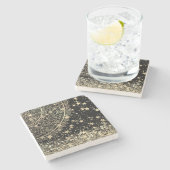 Mandala mit Gold Stars auf schwarz bezaubern Steinuntersetzer (Seitenansicht)