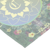 Mandala Monogram on Wildblume Symmetry Kurzer Tischläufer (Ecke)