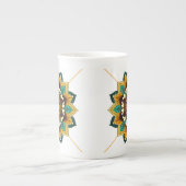 Mandala Muster 02 in der Tasse "Gelb & tan Bone Ch (Vorderseite)