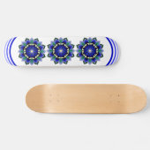 Mandala Muster 02 in dunkelblau Skateboard (Horizontal)