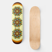 Mandala Muster 02 in gelb & tan Skateboard (Vorderseite)