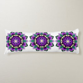 Mandala Muster 02 in lila Seitenschläferkissen