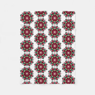 Mandala Muster 02 in tiefrosa Fleece Blanket