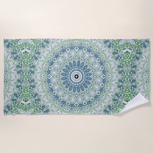 Mandala-Muster an der grünen und blauen Küste Strandtuch (Vorderseite)