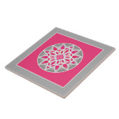 Mandala Muster in Fuchsia Pink, Grau und Weiß Fliese (Seite)