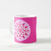 Mandala Muster in Rosa, Fuchsien und Weiß Kaffeetasse (Vorderseite Links)