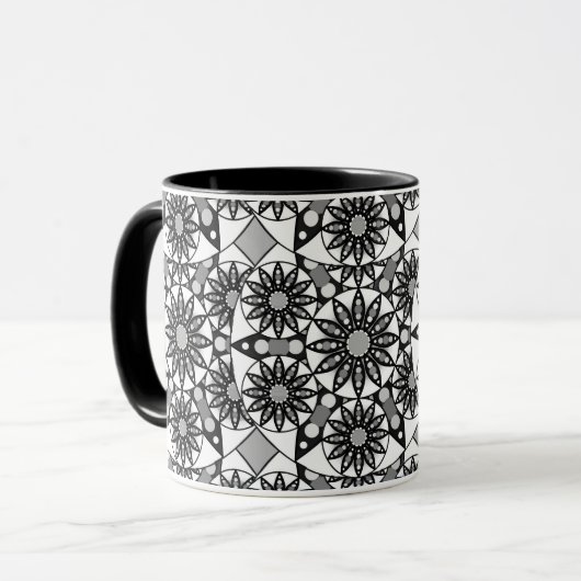 Mandala-Muster, schwarz, weiß und grau Tasse (Vorderseite Links)