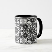 Mandala-Muster, schwarz, weiß und grau Tasse (VorderseiteRechts)