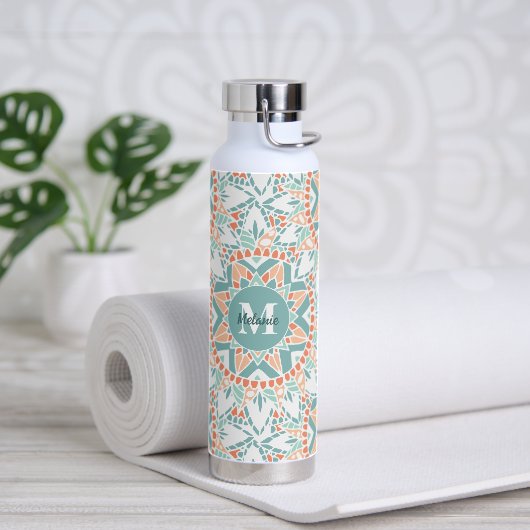 Mandala Peach Aquamarin Monogram Name Trinkflasche (Yoga)