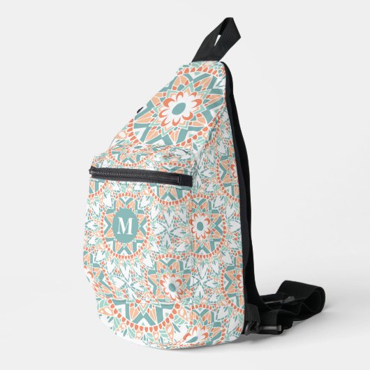 Mandala Peach Aquamarin Pattern Monogram Crossbody Bag (Rechte Ecke)
