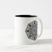 Mandala-runde Verzierung Zweifarbige Tasse (VorderseiteRechts)
