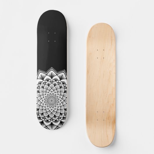 Mandala Schwarz-Weiß-Muster Skateboard (Vorderseite)