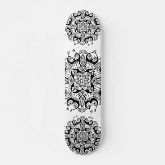 "Mandala" Schwarz-Weiß-Skateboarddesign Skateboard (Vorne)