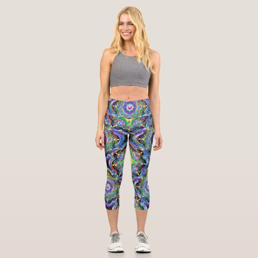 Mandala Universe Psychedelic Colors Capri Leggings (Vorderseite)