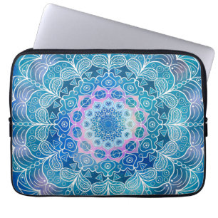 Mandala Weiße Umrandung blaue Wasserfarbe - Laptopschutzhülle