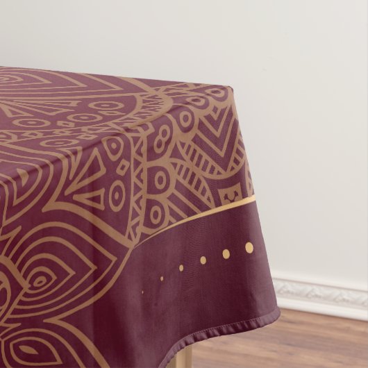 Mandalas mit gemischten Maroon-Wiederholmustern Tischdecke (Beispiel)