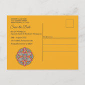 Mandalase auf Maroon-Hintergrund Ankündigungspostkarte (Rückseite)