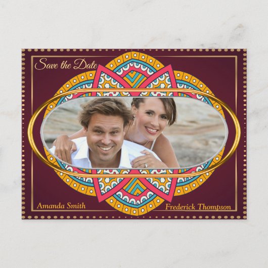 Mandalase auf Maroon-Hintergrund Ankündigungspostkarte (Vorderseite)