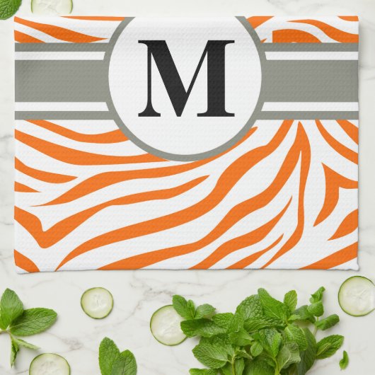 Mandarine Safari Zebra mit Monogramm Geschirrtuch (Gefaltet)