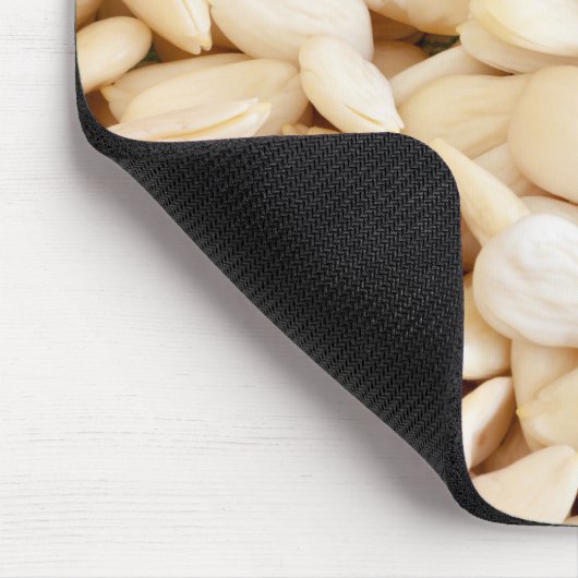 Mandeln, geschält mousepad (Ecke)