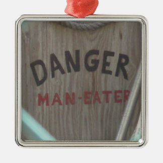 ManEater Ornament Aus Metall