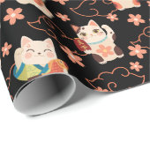 Maneki Neko Lucky Cats Muster Geschenkpapier (Rolleneckpunkt)