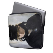 Manet - Berthe Morisot mit einem Blumenstrauß Laptopschutzhülle (Vorderseite Links)