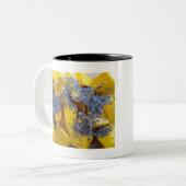 Mango mit Chia Seeds Zweifarbige Tasse (Vorderseite Links)