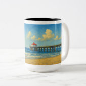 Manhattan Beach Pier mit Rotem Dach Zweifarbige Tasse (VorderseiteRechts)